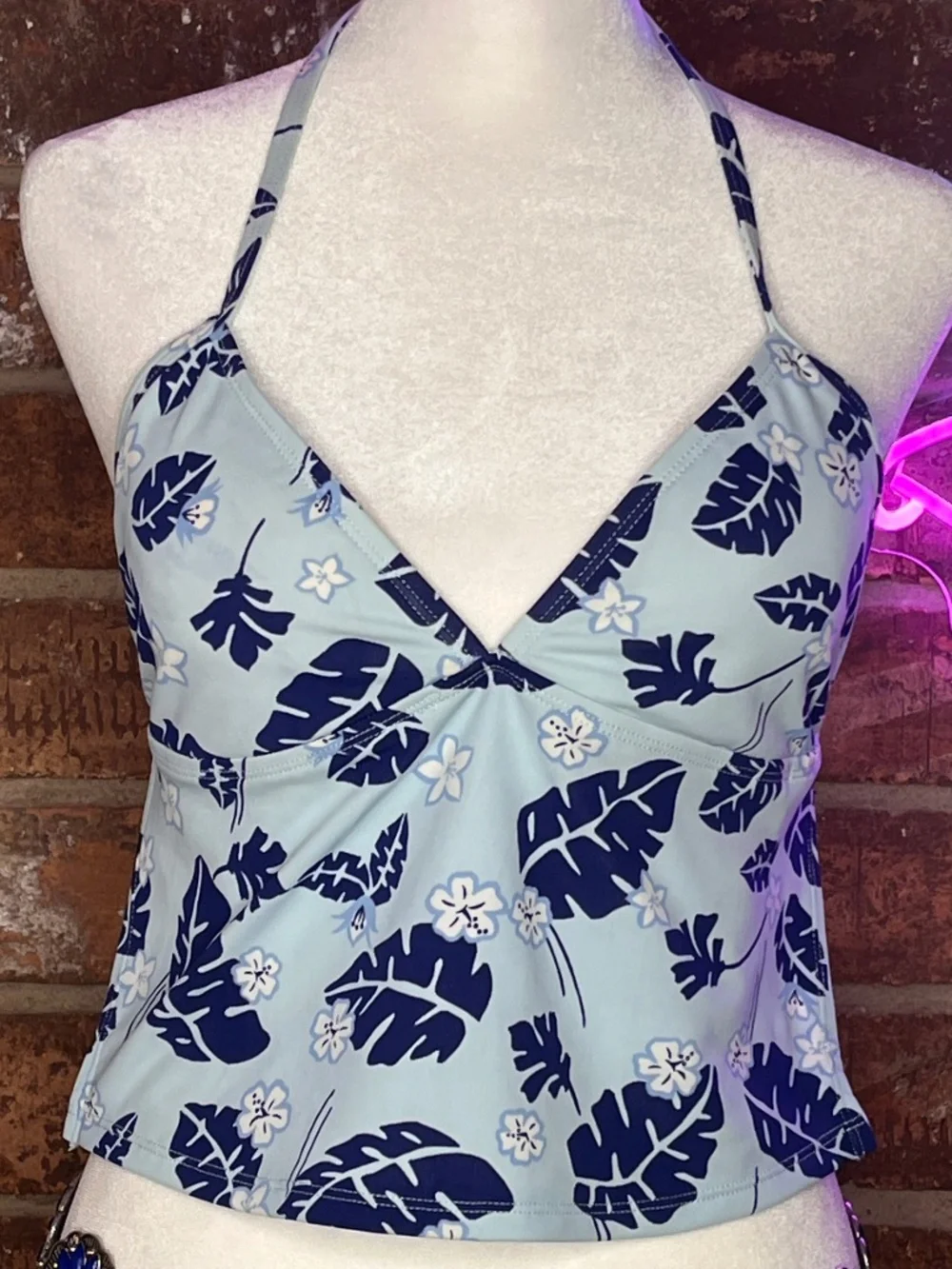 Powder/Navy Blue, Back-Out Halter - Picture 1 of 3